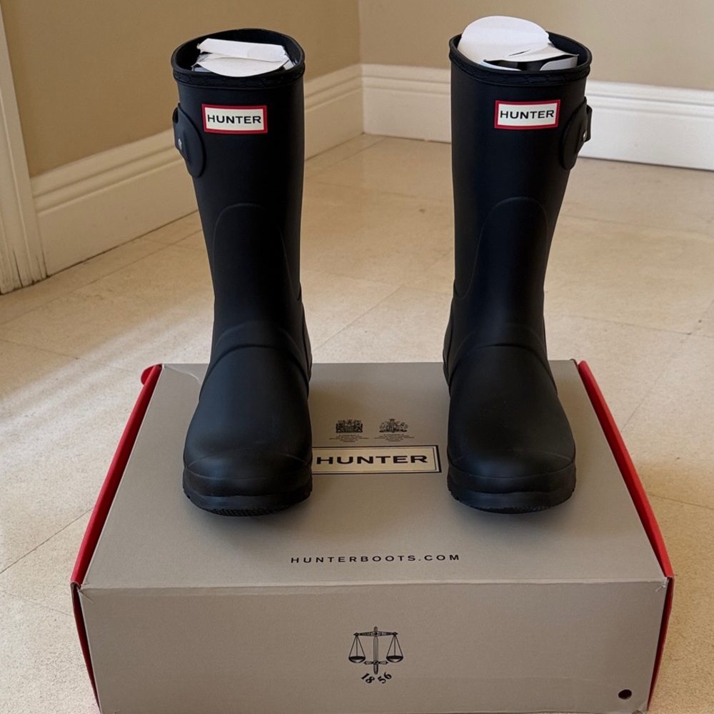 Hunter Classic Black Boots